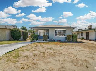 723 Houchin Rd, Bakersfield, CA 93304