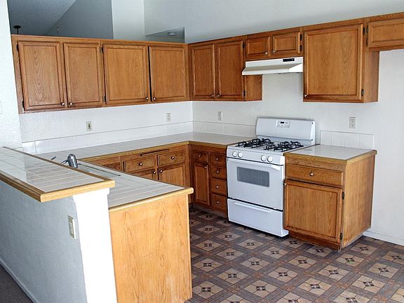 2nd image of 13435 Golden Sand Ave