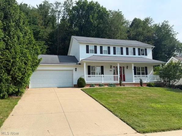 (undisclosed Address), New Philadelphia, OH 44663