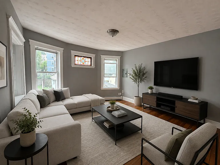 132 Homes Ave #3 — Photo 1