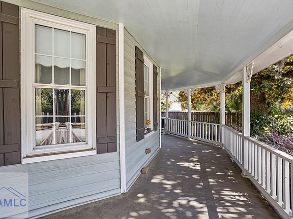 4th image of 325/323 N Main St