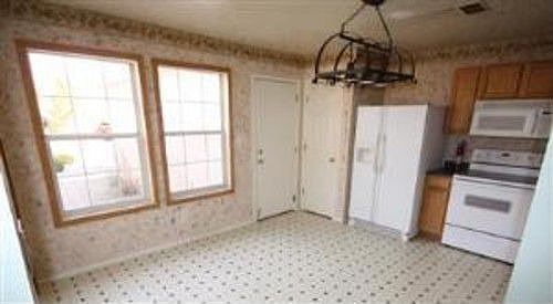 4th image of 4012 Cresta Park Ave NW
