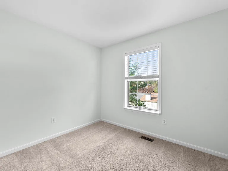 8615 Andrew Ellicott Ct — Photo 28