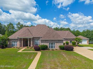 18065 Carson Ct, Saucier, MS 39574