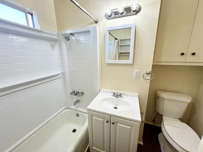 4542 Hidalgo Ave — Photo 17