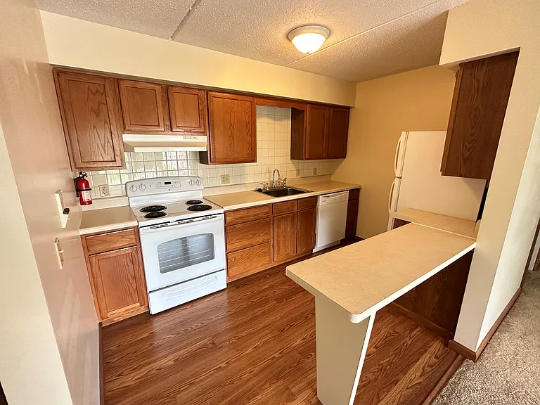 220 Independence Ln #C5 — Photo 4