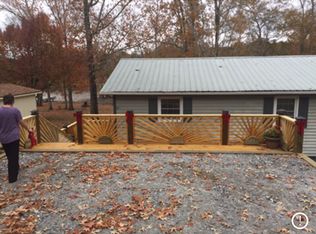 132 Lakeview Farm Rd, Cross Hill, SC 29332