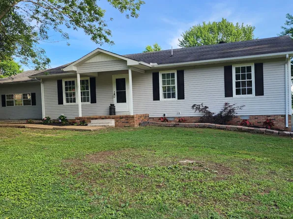 127 Michael Cir, Lawrenceburg, TN 38464