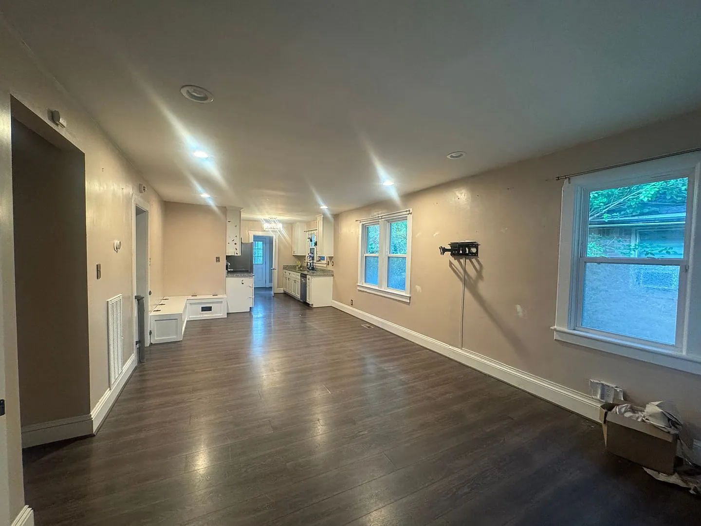 Cozy 3-Bedroom in Chesapeake — Photo 3