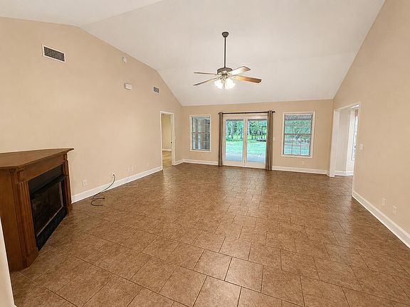5th image of 325 Wolfe Rd