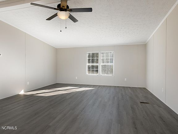 4th image of 4884 Grinders Way NE