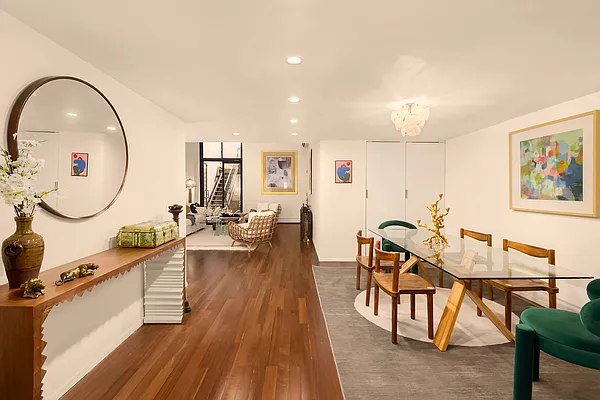 Dining area, photo 1