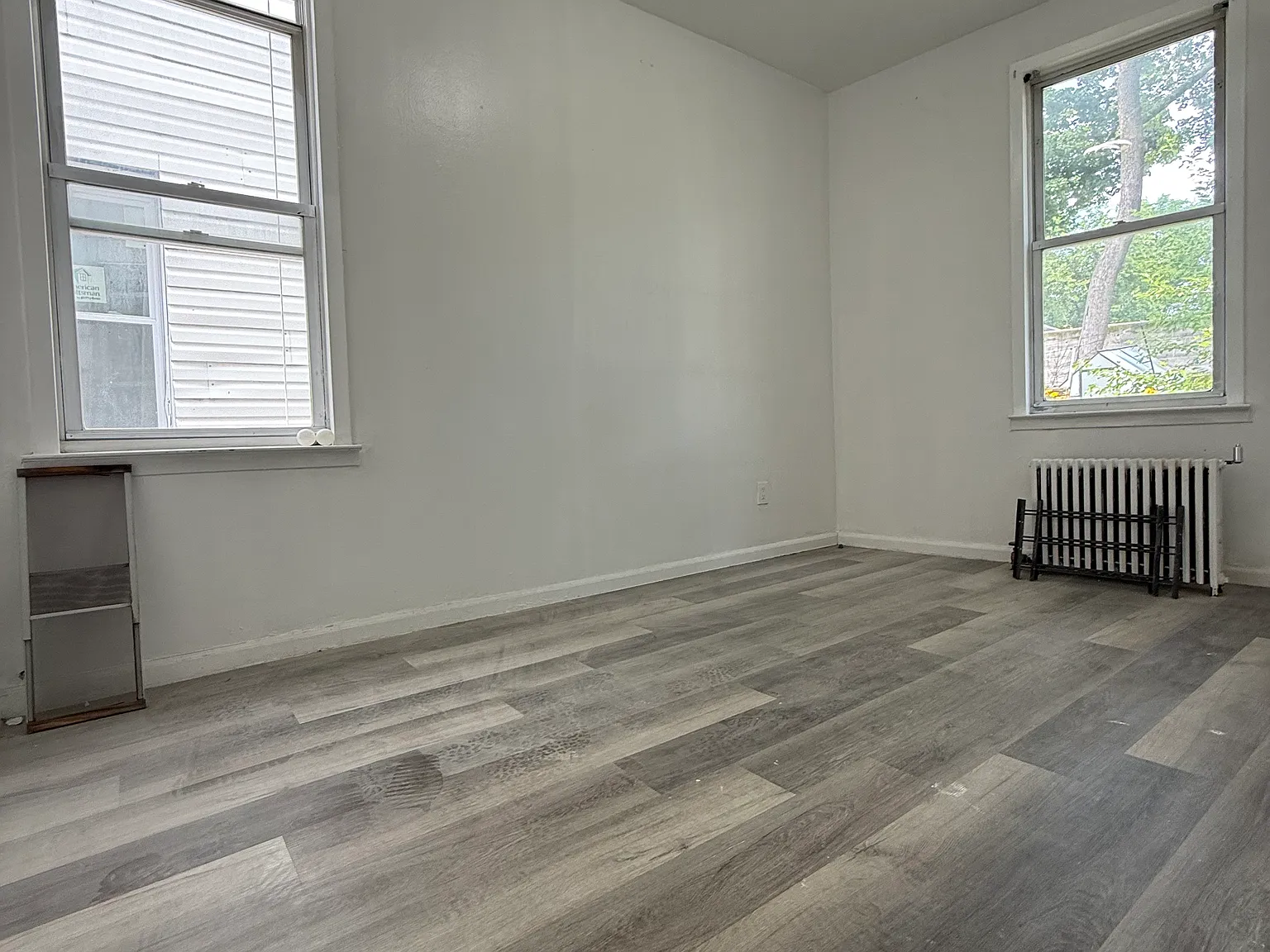 3 bed, 1100 sqft, $3,195 — Photo 4