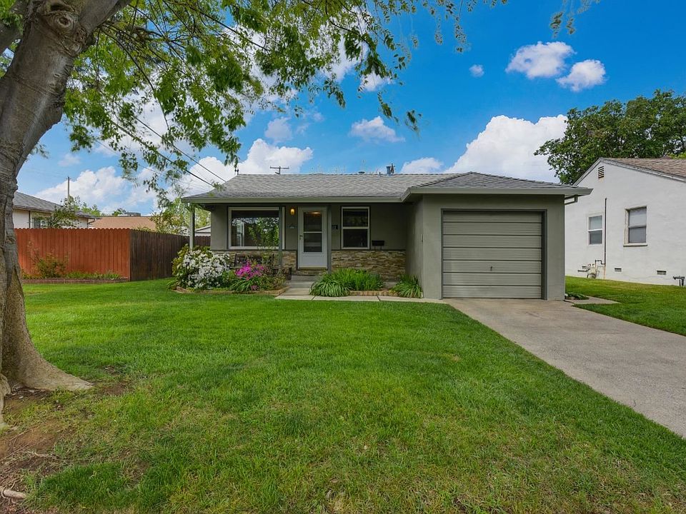 1st image of 532 Chaparral Way