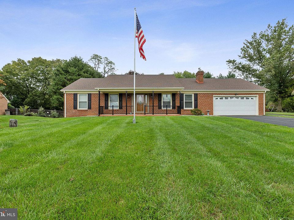 1st image of 10021 Pleasant View Dr