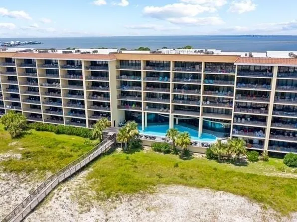 1601 Bienville Blvd APT 421, Dauphin Island, AL 36528