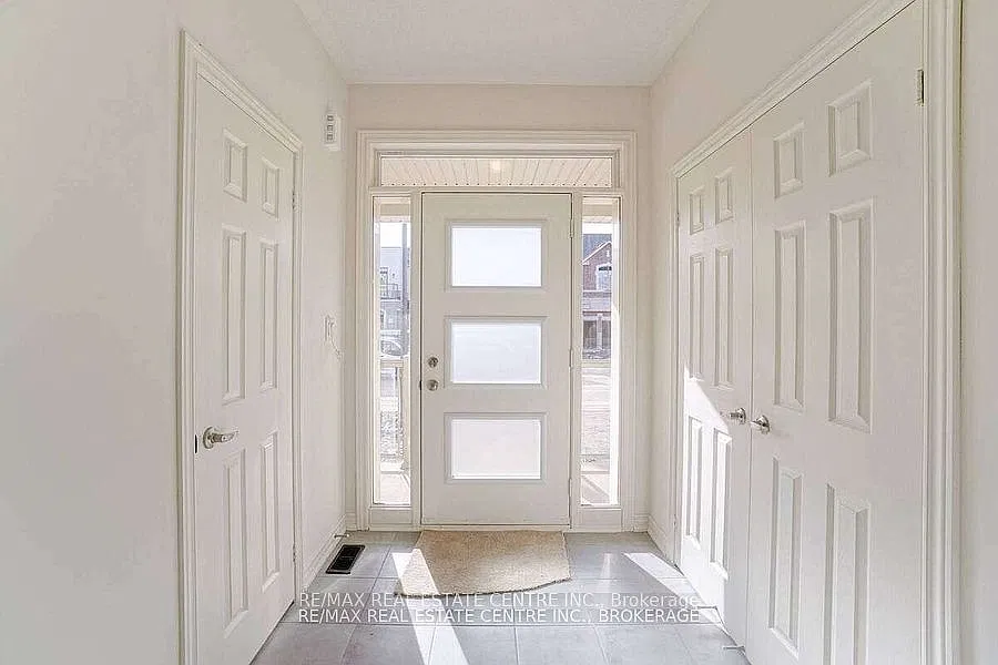 1 bed, $1,600 — Photo 4
