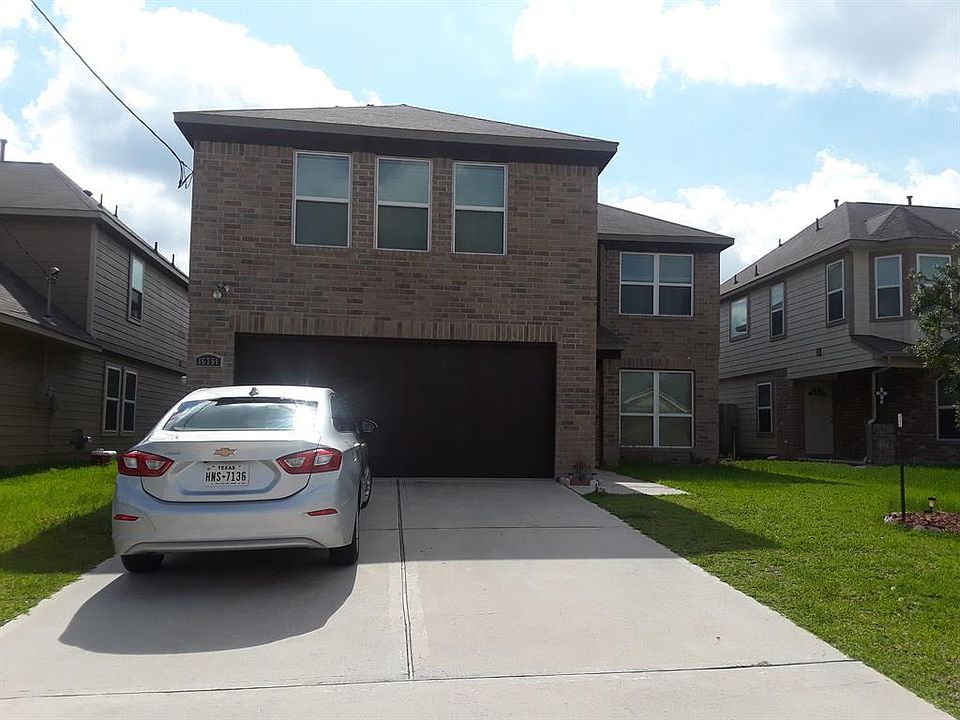 1st image of 16751 N Rail Dr