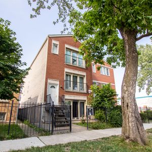 3018 W Lexington St, Chicago, IL, 60612