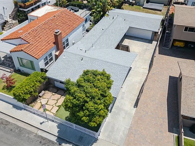 227 Avenida Victoria #B — Photo 2