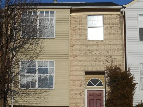 5420 Quest Ct, Woodbridge, VA 22193