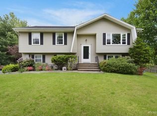 46 New England Dr, Ramsey, NJ 07446