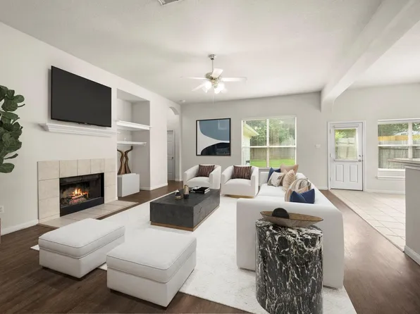 3722 Northshore Dr, Montgomery, TX 77356