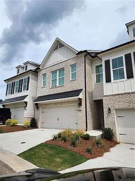 1218 Westshore Dr