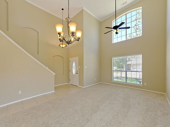 4th image of 9028 Nightingale Dr
