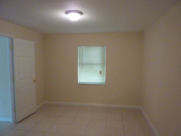 2591 NW 56th Ave APT H