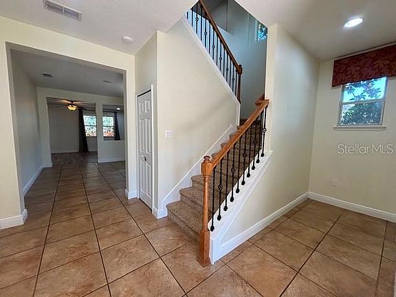 4th image of 11844 Chateaubriand Ave