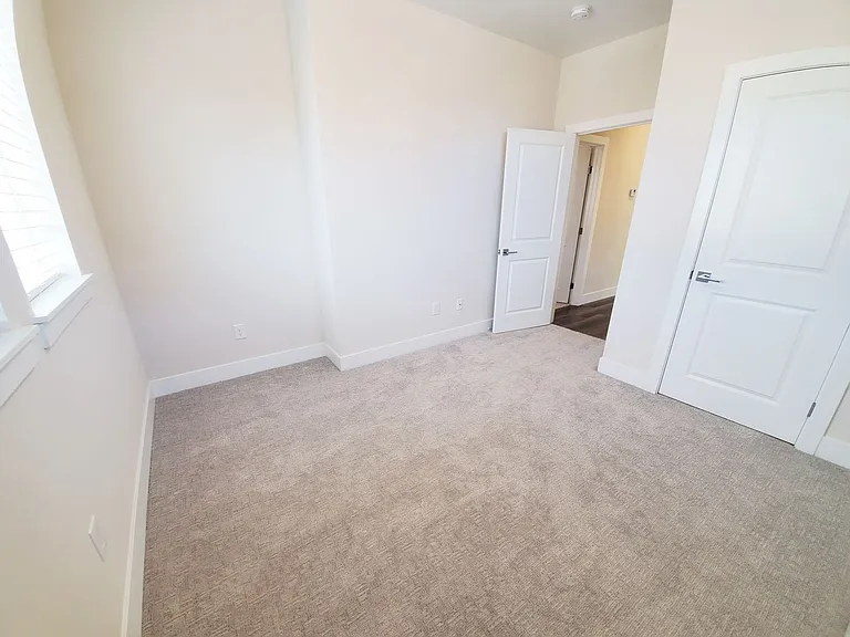 53 Rio Viale Ct — Photo 32
