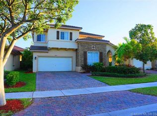 8858 SW 222nd Ter, Cutler Bay, FL 33190