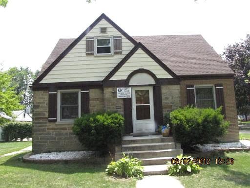 1st image of 1401 S Manchester Ave