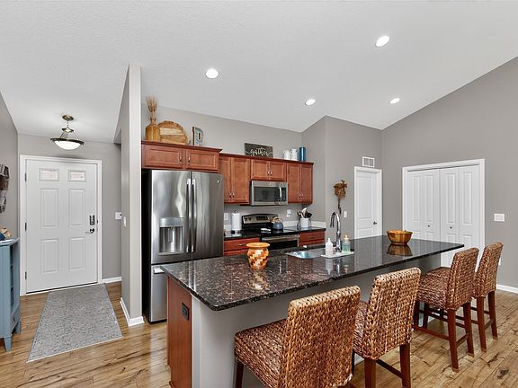 5th image of 4629 E Valdez Dr