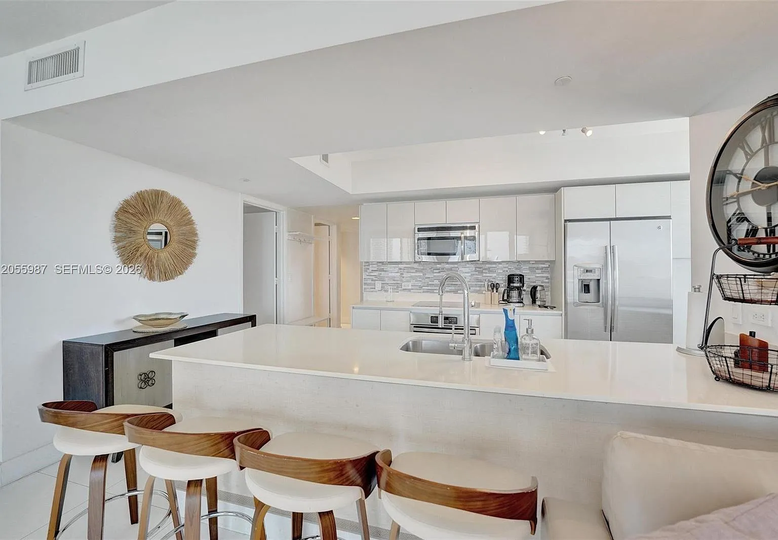 Beachwalk Condominium — Photo 4