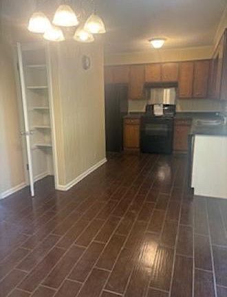 5th image of 205 Briarwood Dr