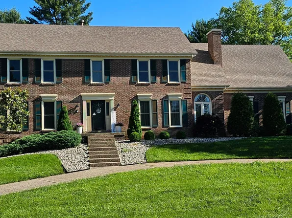 7803 Wolfcreek Ct, Louisville, KY 40241