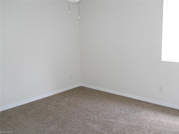 4th image of 3302 26th St W Unit 2