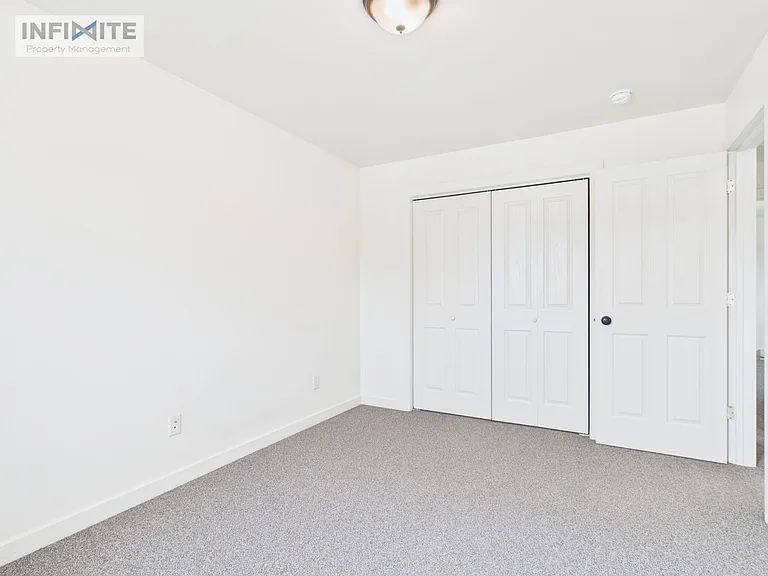 215 S 18th Ave #4 — Photo 9