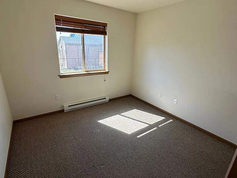 2952 Teal St — Photo 6