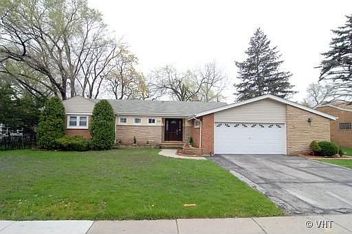 1st image of 5787 N Forest Glen Ave