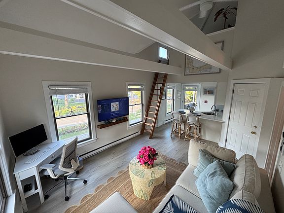 Living room, kitchen, loft