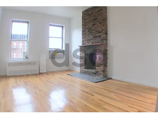 Rented by DSA Realty | media 20