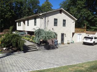 133 Parrott Rd, West Nyack, NY 10994