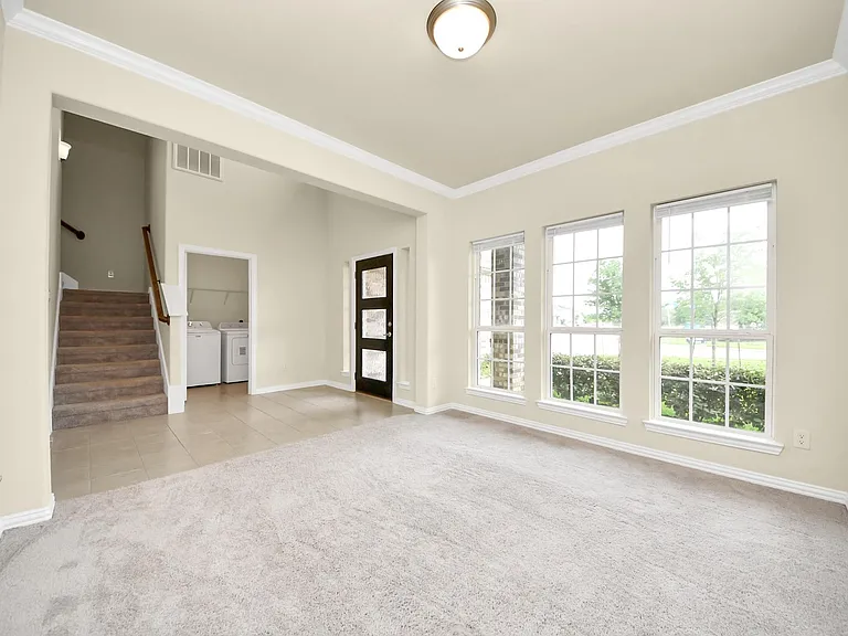 30243 Twisting Springs Dr — Photo 5