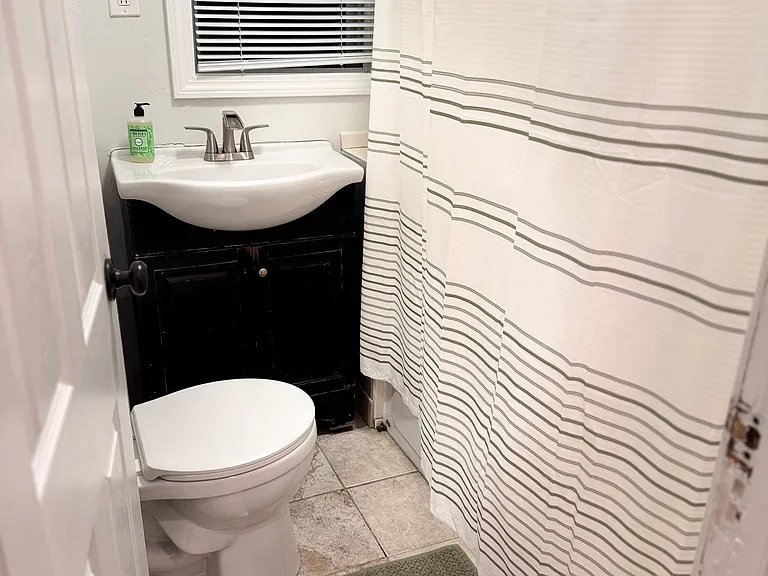 24 Thurman St #1 — Photo 8