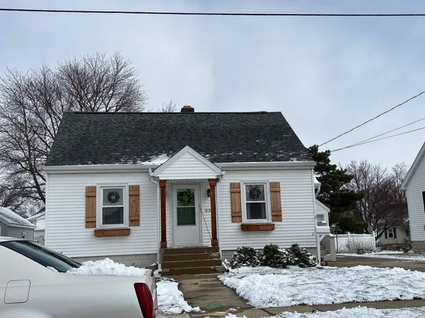 535 E Madison St, Morton, IL 61550