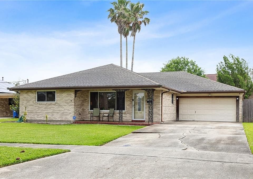 1st image of 2800 Hyman Pl