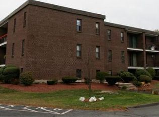 11 Riverside Ave APT 1, Danvers, MA 01923